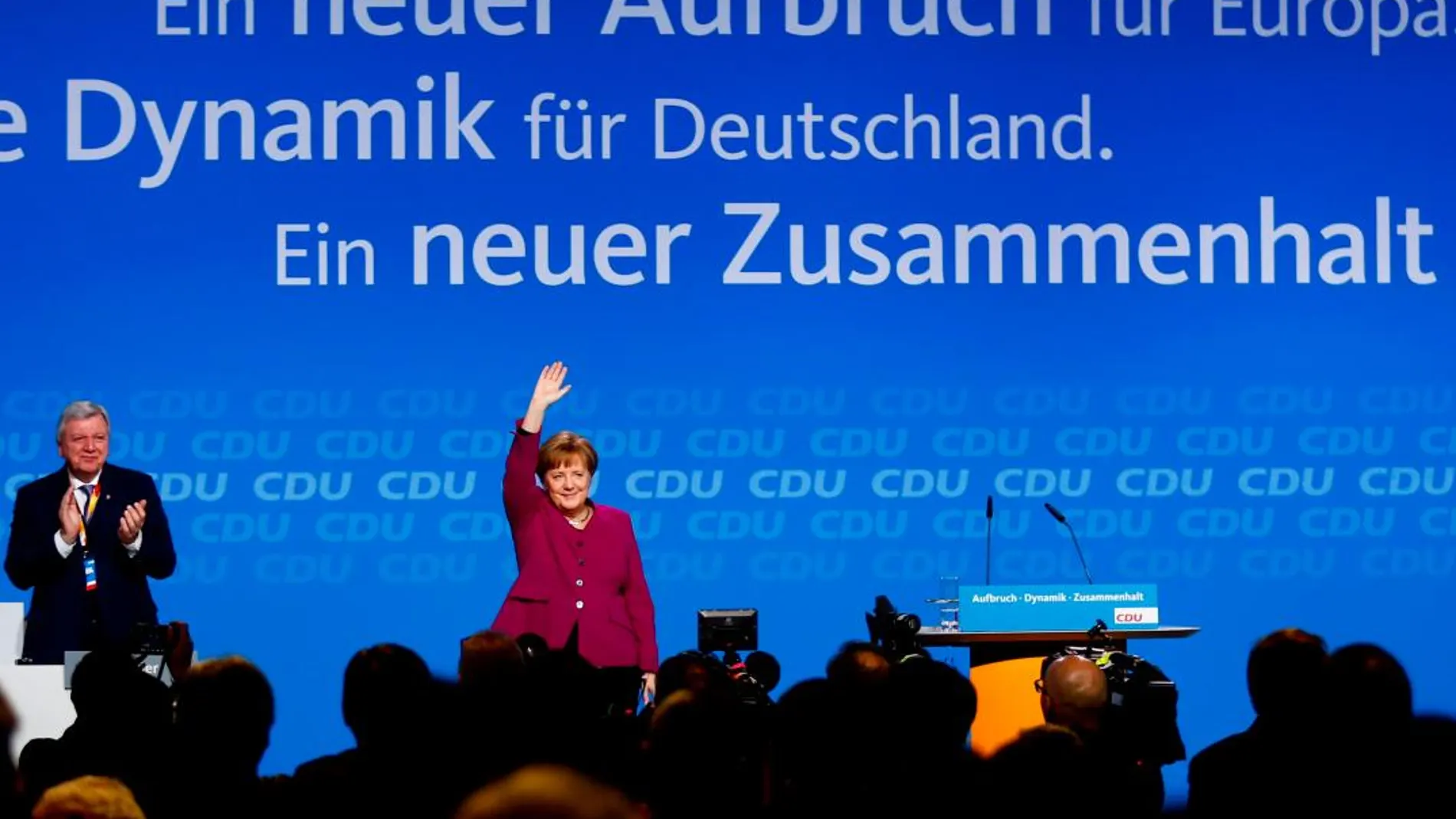 Merkel no se presentará a la reelección de su partido tras el batacazo electoral