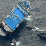 Imagen de archivo del naufragio de un transbordador Superferry frente a las costas filipinas