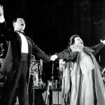 El cantante de Queen decía que Caballé era su «cantante favorita» y grabaron la histórica canción de Barcelona. Sin embargo, Freddie Mercury falleció en 1991, por lo que no hubo directo en la inauguración de los Juegos