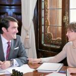 La ministra Isabel García Tejerina se reúne con el consejero de Medio Ambiente, Juan Carlos Suárez-Quiñones