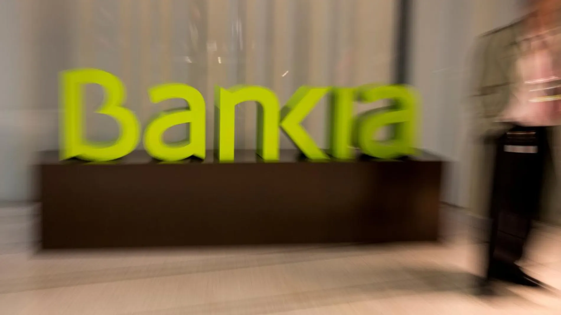 Bankia pide claridad al Supremo tras congelarse sus beneficios