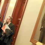 Rafael Hernando, Carlos Floriano y Juan Carlos Girauta, ayer en el Congreso de los Diputados
