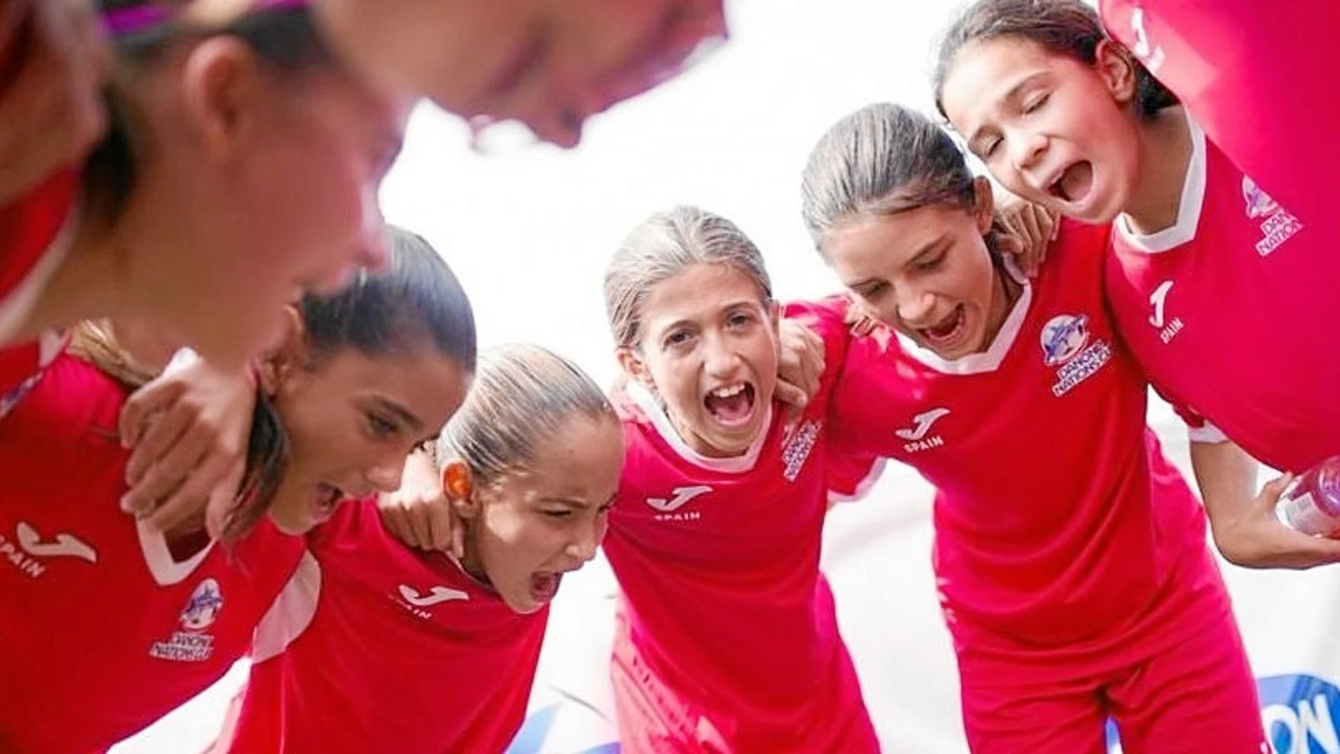 Las futbolistas del Valencia terminaron en la quinta plaza. Los del Atlético, novenos