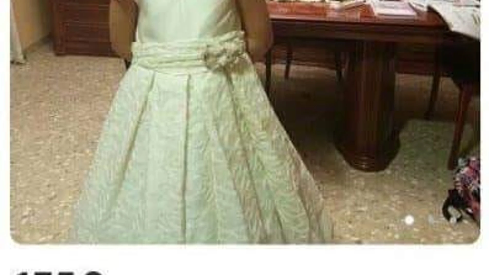 El anunció del traje de comunión