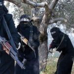 Mujeres combatientes del Estado Islámico