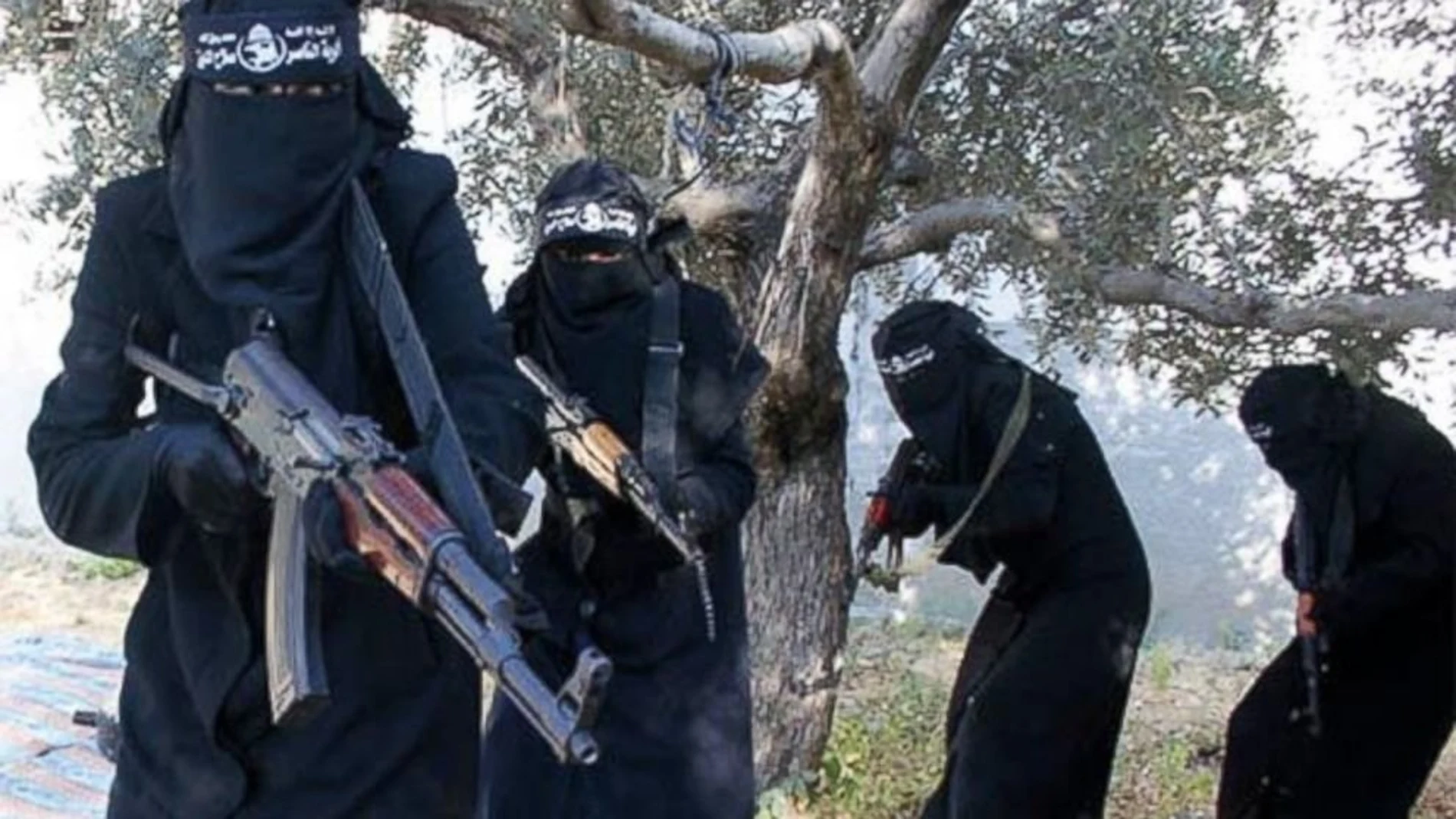 Mujeres combatientes del Estado Islámico