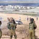 Soldados israelíes lanzan gas lacrimógeno en Cisjordania, el mes pasado