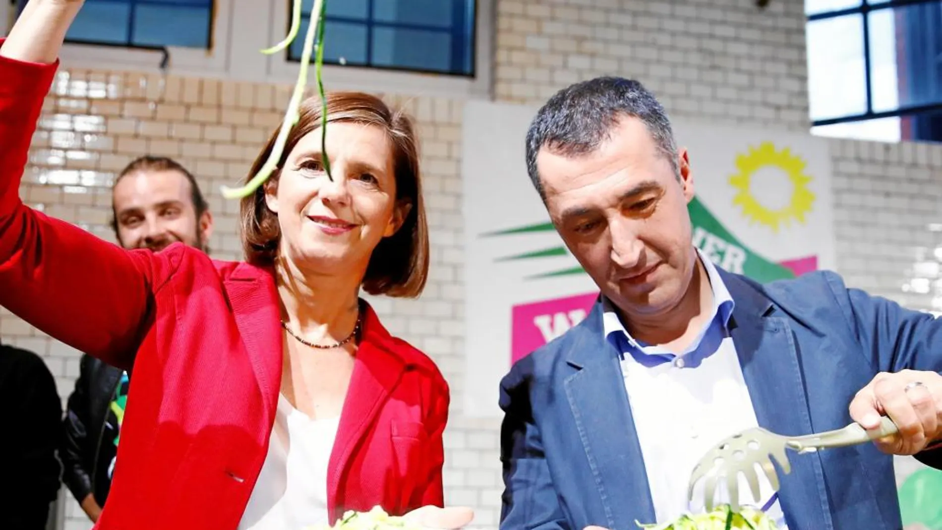 Katrin Goering-Eckardt y Cem Oexdemir, líderes de Los Verdes