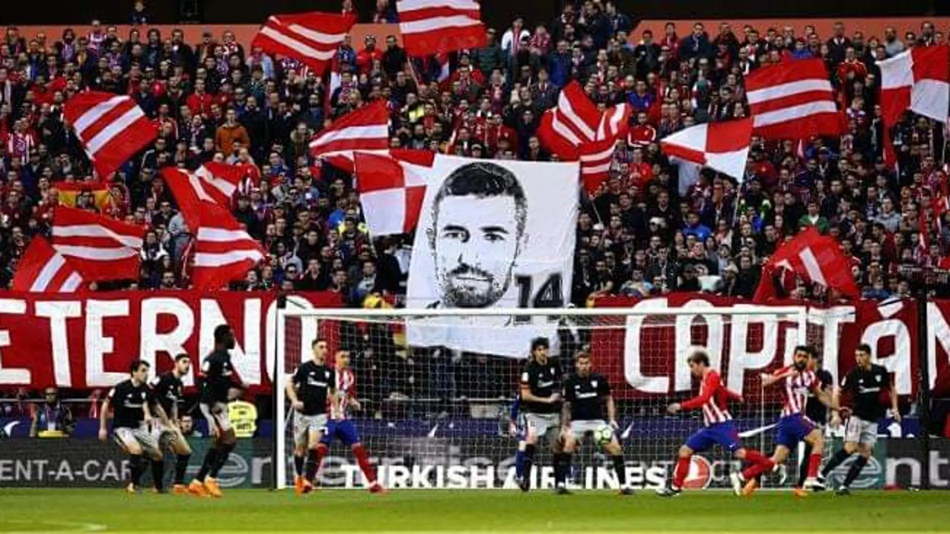 Mosaico de la afición del Atlético en agradecimiento a su "eterno capitán"