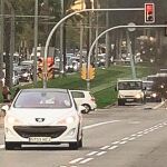 La quema de contenedores en la Diagonal dificultó la entrada y la salida de la ciudad durante más de media hora