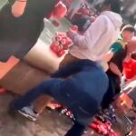 Hooligans del Liverpool tiran a dos personas a una fuente en Barcelona
