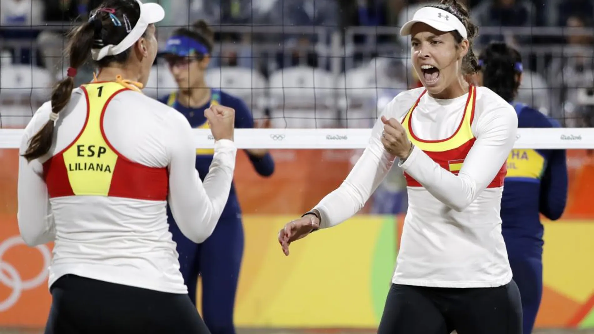 Elsa Baquerizo y Liliana Fernández celebran la victoria