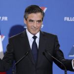 El candidato a las primarias en el partido republicano francés Francois Fillon, tras su triunfo.