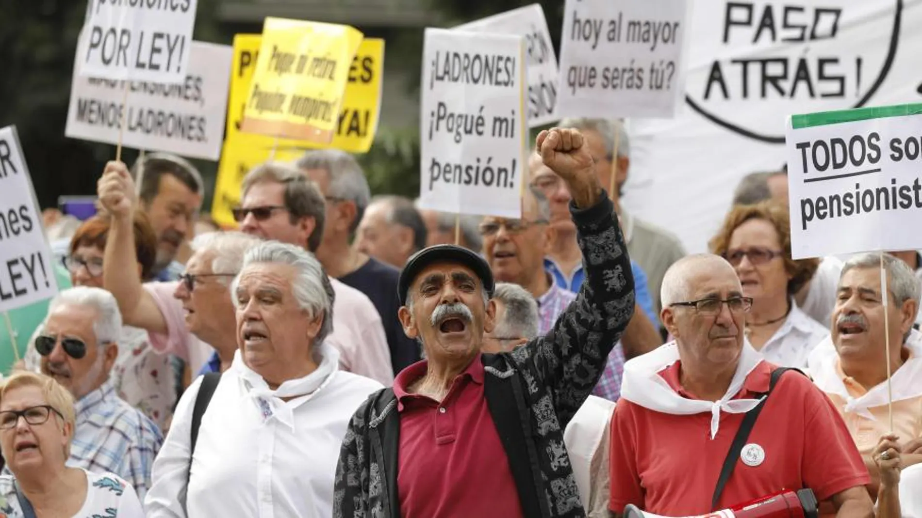 En España hay 5,9 millones de jubilados, 871.759 en Andalucía