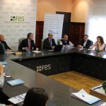 Pedro Pisonero interviene en la jornada junto a Andrés García, presidente de FES / La Razón