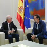 Antonio Ledezma con Rajoy, en el Palacio de la Mocloa