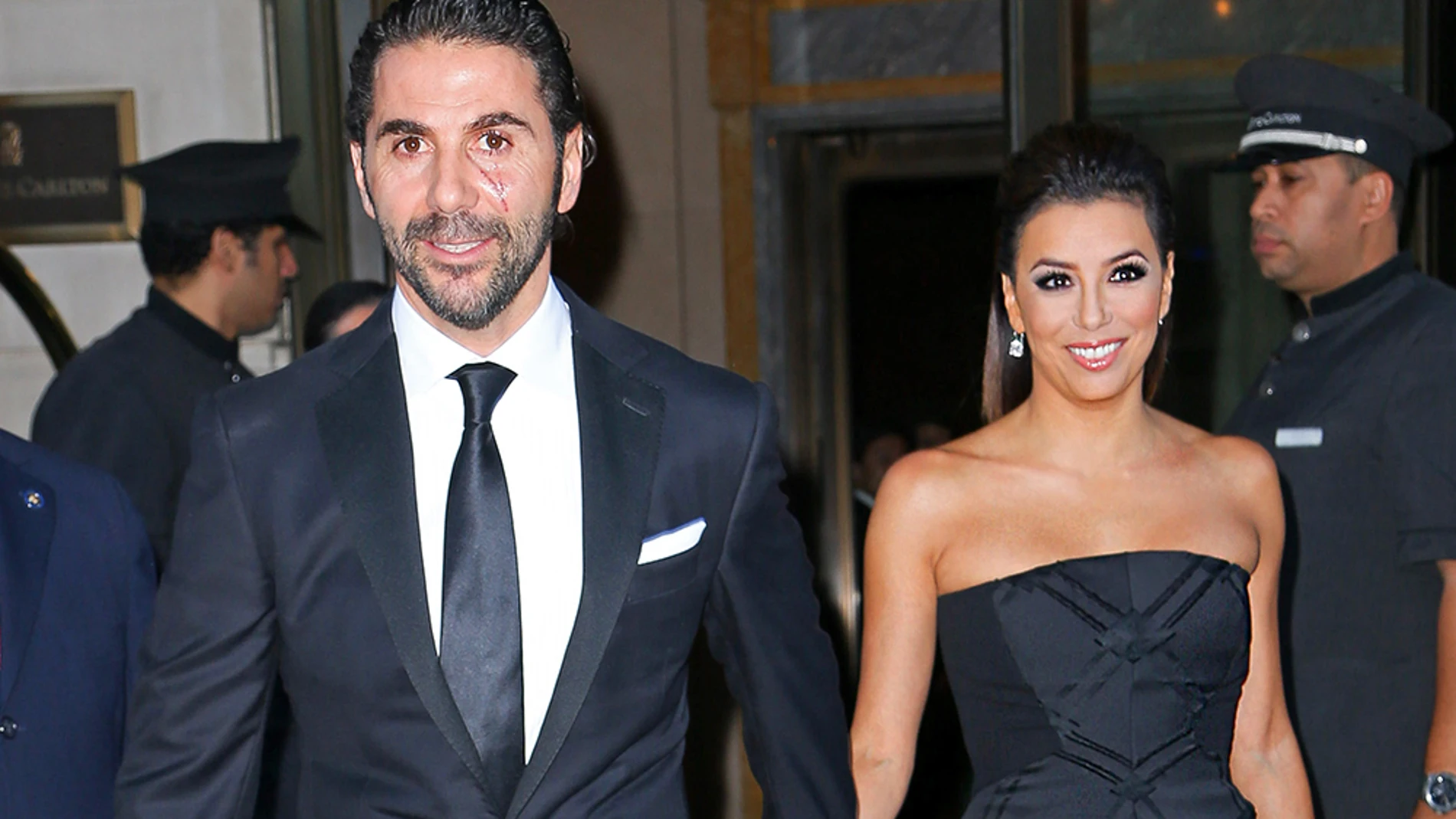 Así es Eva Longoria como esposa: una mezcla de tradición y feminismo