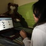 Para los padres resulta complicado gestionar el acceso de sus hijos a las redes sociales