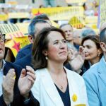 El presidente de la Generalitat, Quim Torra, junto a la presidenta de la ANC, Elisenda Paluzie y el vicepresidente de Òmniu, Marcel Mauri, en una protesta reciente / Efe