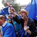 Manifestantes a favor de permanecer en la Unión Europea, en las calles de Londres el pasado sábado