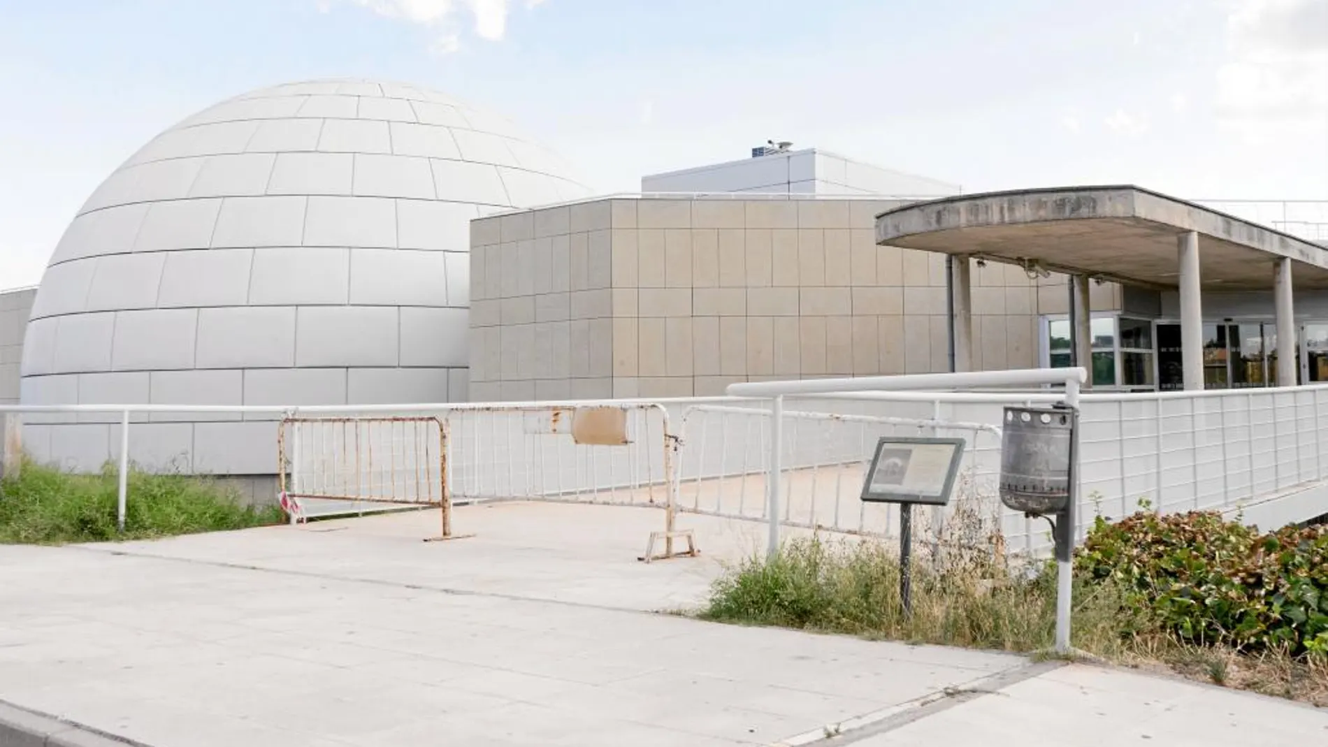 Las obras del Planetario de Madrid comenzaron el 1 de junio de 2016 e iban a durar seis meses