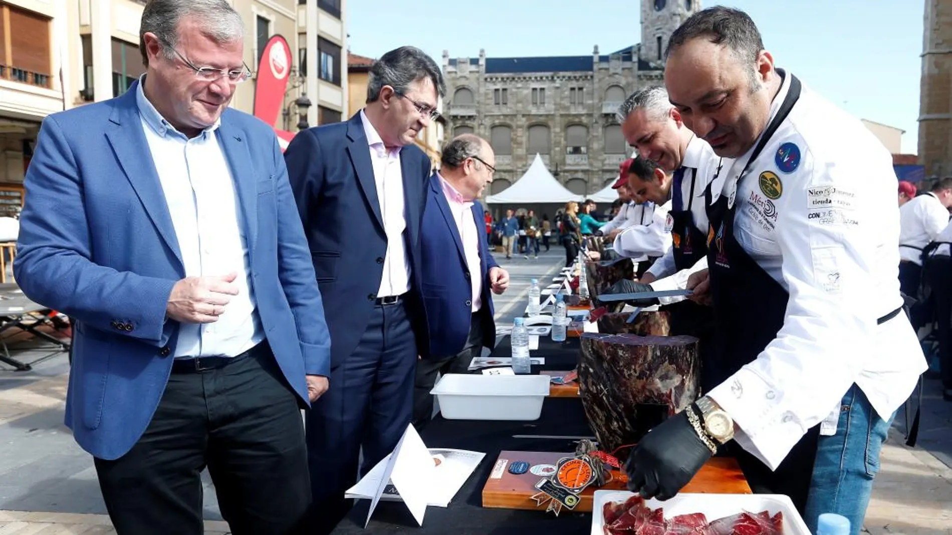 Silván y Martínez Majo siguen la prueba de cerca