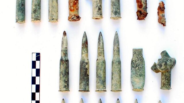 Algunas muestras de la munición hallada en el campamento republicano del Campillo