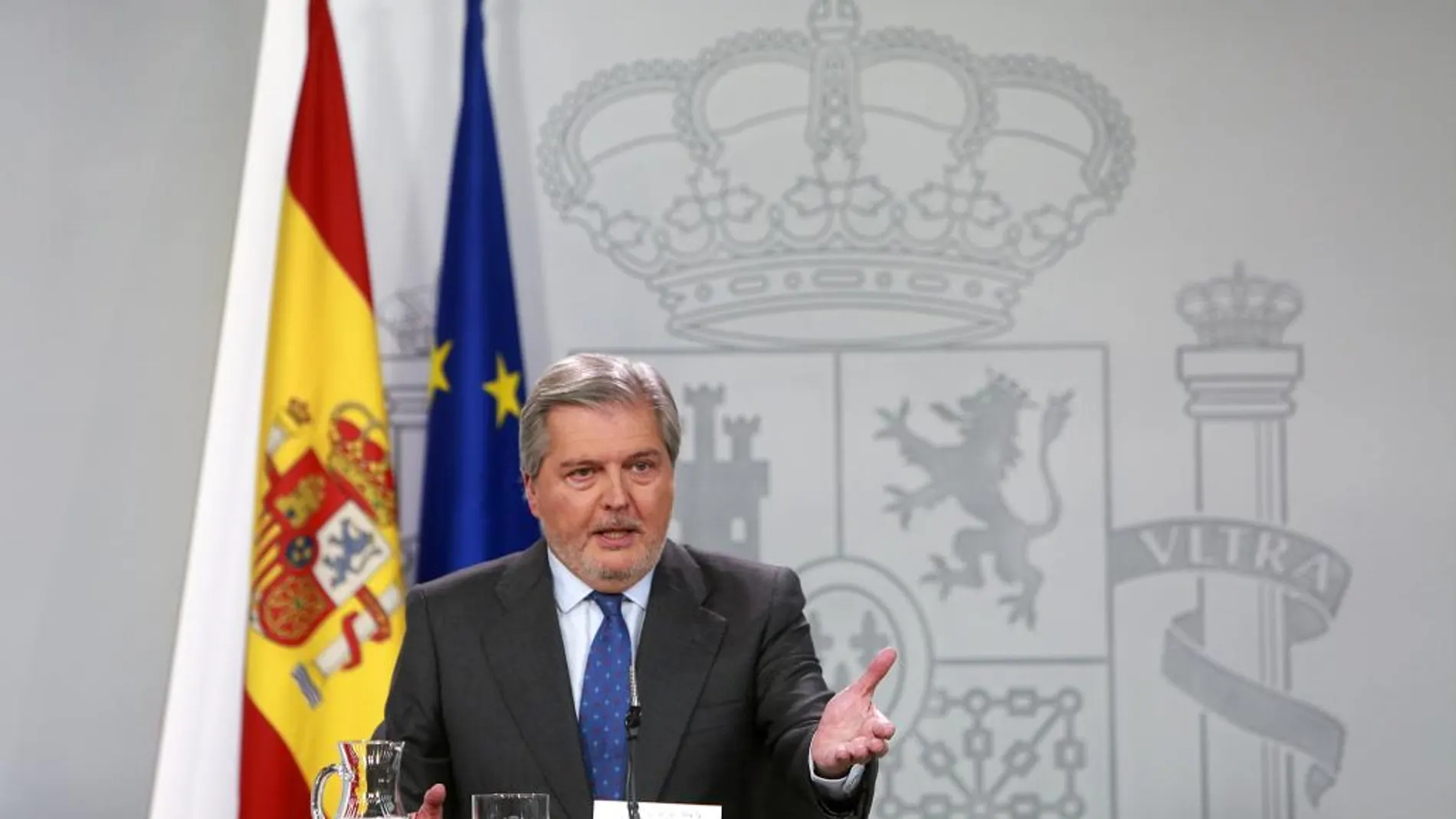 El portavoz del Gobierno, Íñigo Mendez de Vigo, durntne la rueda de prensa del Consejo de Ministros