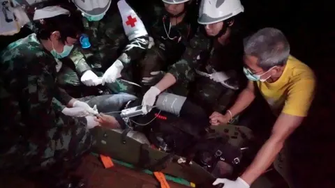 Imagen del rescate de los niños de Tailandia