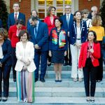 Los ministros del Gobierno del presidente Pedro Sánchez posan en La Moncloa / Foto: Javier Fdez-Largo