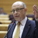 El ministro de Hacienda, Cristóbal Montoro,