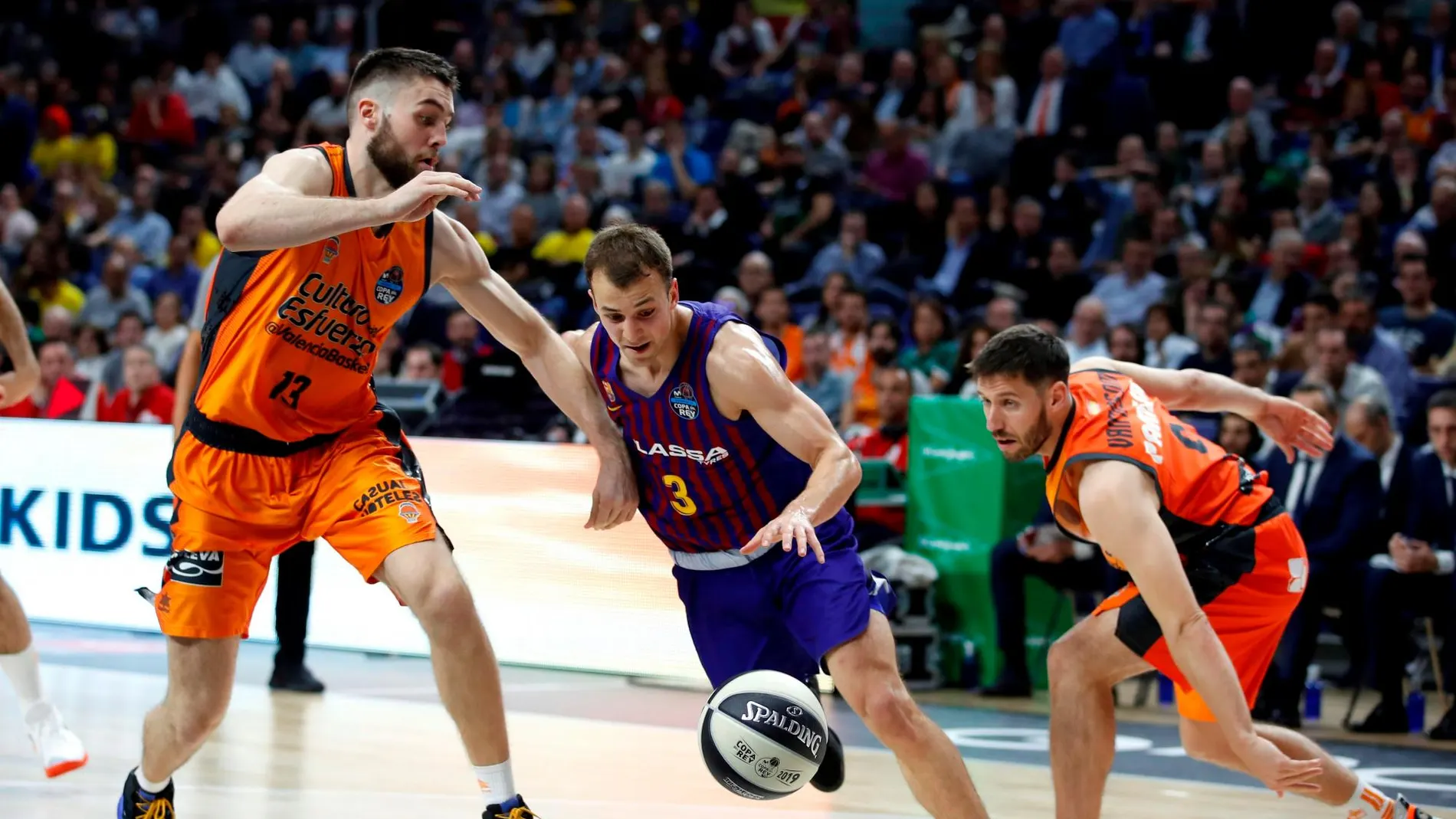 Copa del Rey: El Barcelona desgasta al Valencia (86-79)