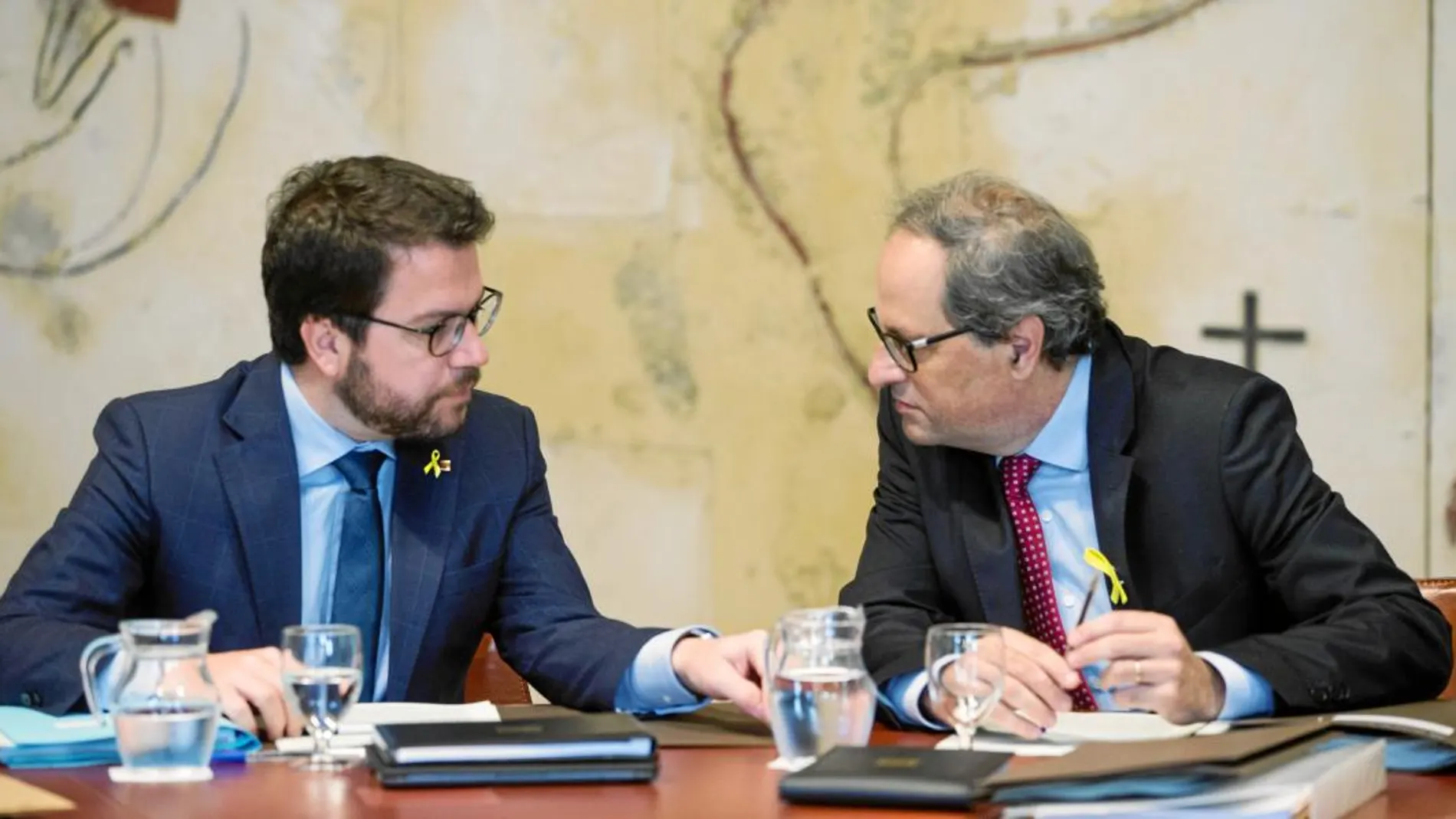 El conseller de Economía, Pere Aragonés, junto al president de la Generalitat, Quim Torra / Foto: Quique García / EFE