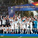 Los jugadores del Real Madrid celebran el triunfo en el Mundial de Clubes. REUTERS/Suhaib Salem