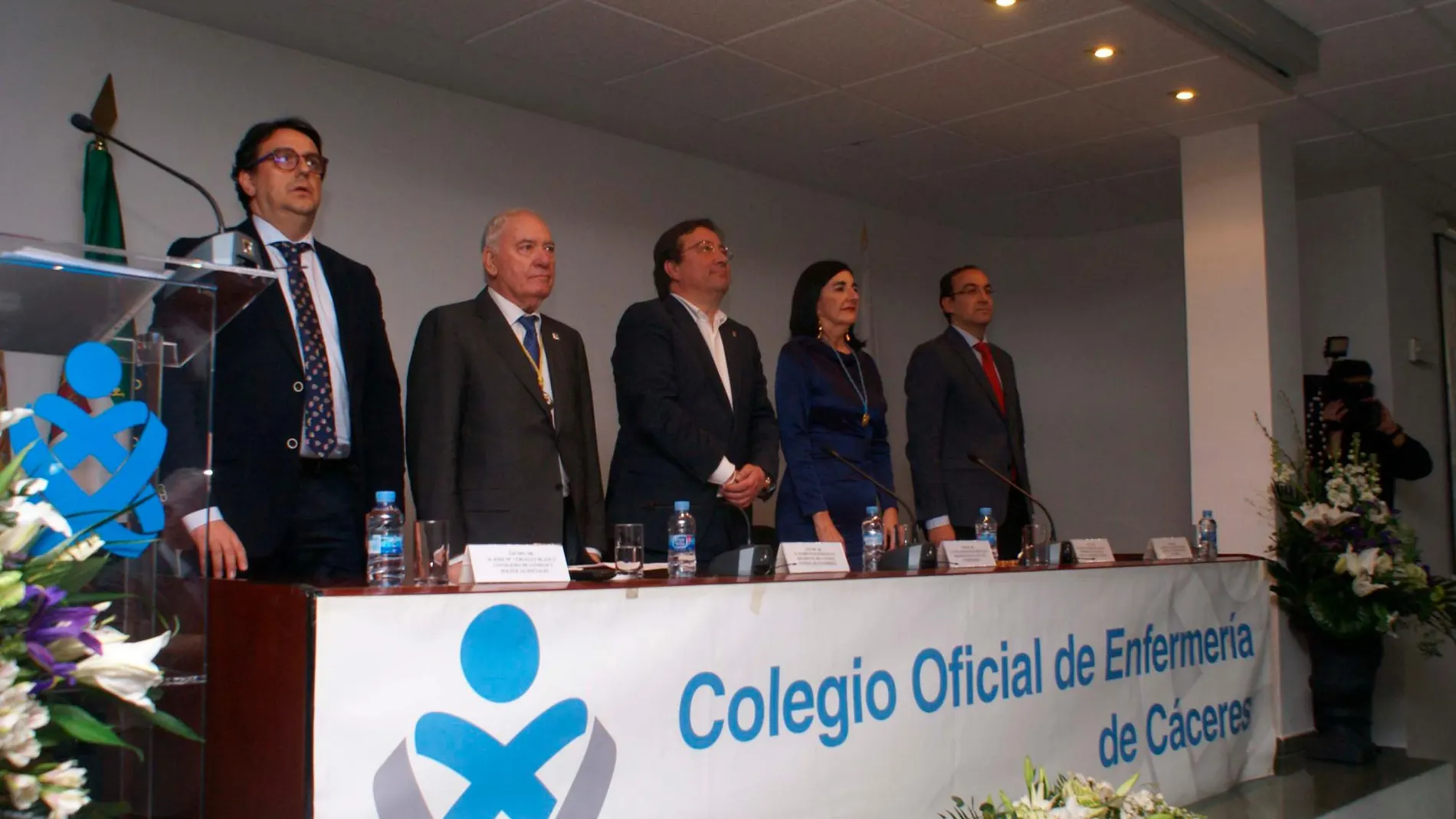 La nueva Comisión Ejecutiva y Plenaria del Colegio de Enfermería de Cáceres toma posesión de su cargo