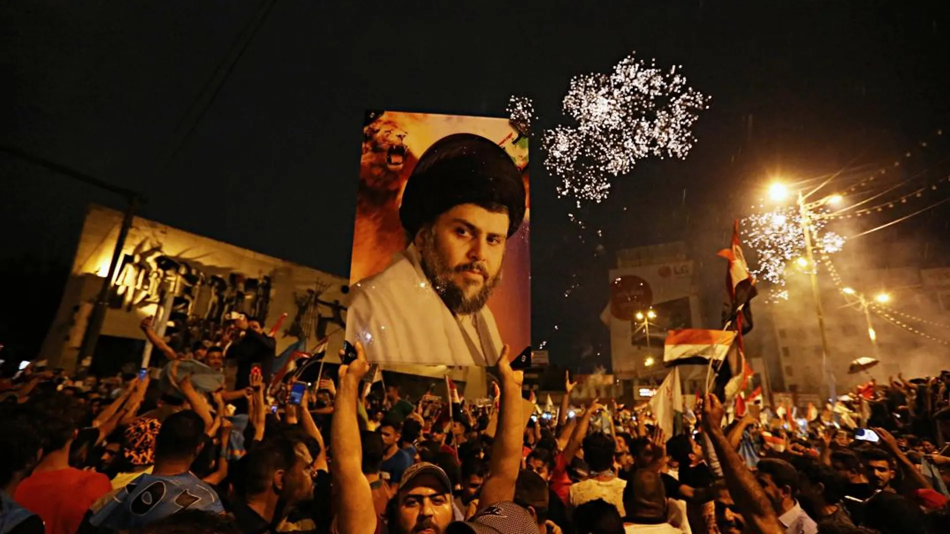 Seguidores de Muqtada al-Sadr celebran su victoria. Foto: Ap