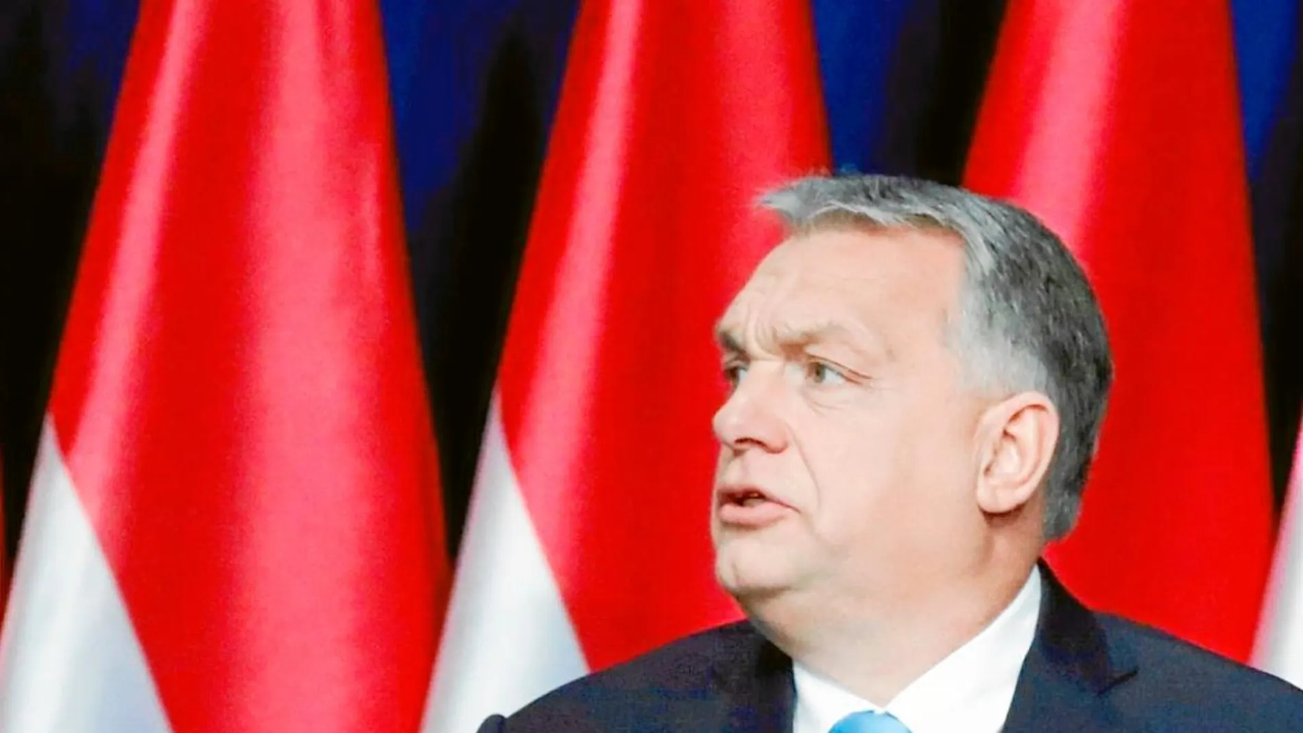 El primer ministro húngaro, el ultranacionalista Viktor Orban, llamó a sus correligionarios del PPE «tontos útiles»