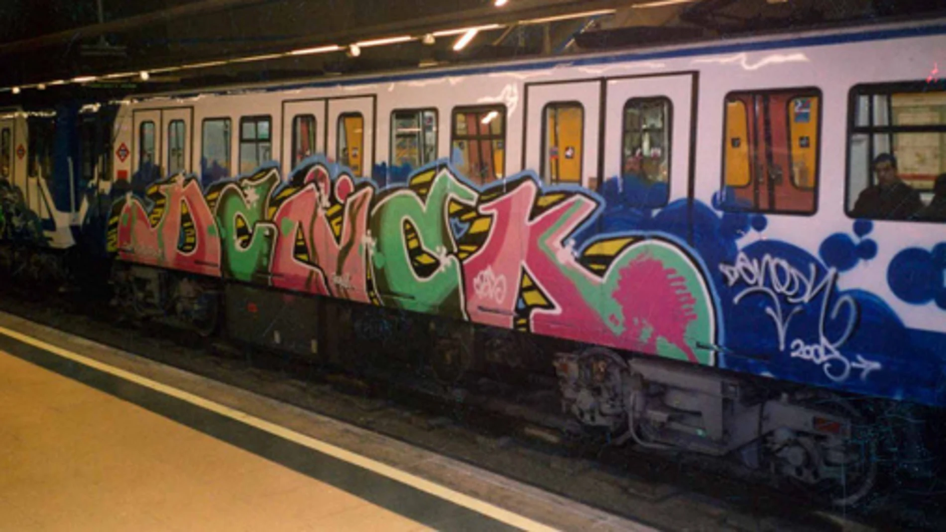Los grafitis en el Metro generaron un coste de 1,6 millones en 2017