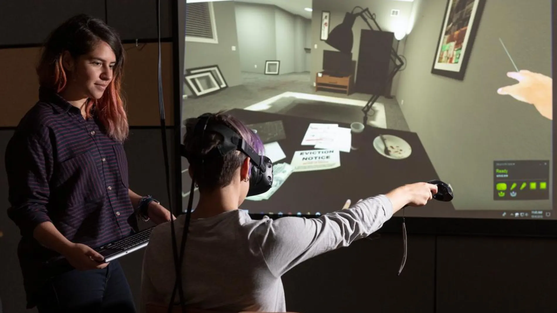 La tecnología de la realidad virtual permite conocer de una manera más cercana e intensa la dolorosa experiencia de perderlo todo y contribuye a aumentar el ánimo de ayudar a los indigentes, según un estudio dado a conocer hoy por la Universidad de Stanford / Efe
