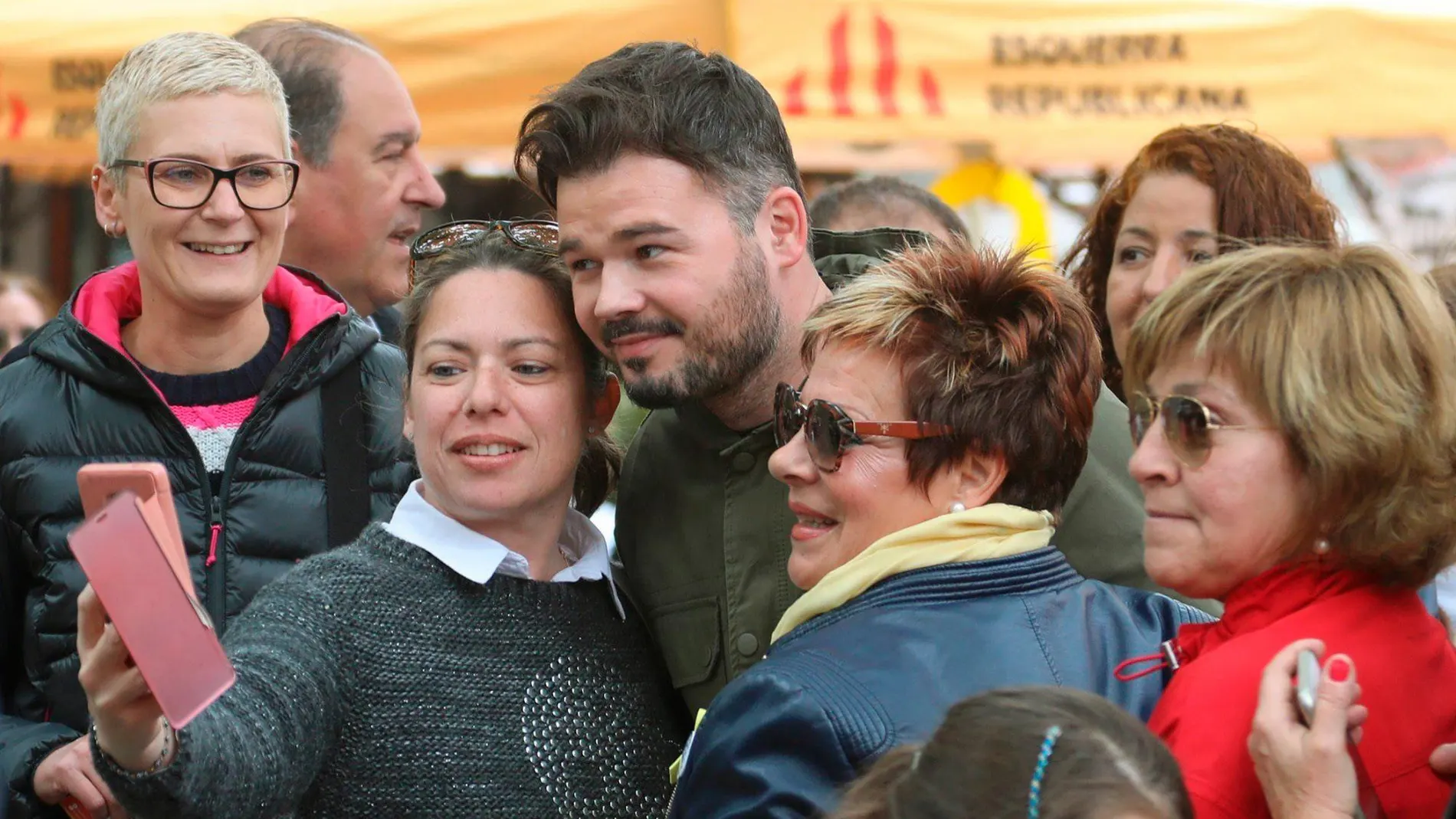 El número dos de ERC al Congreso, Gabriel Rufián, en un mítin esta mañana en Cambrils, Tarragona