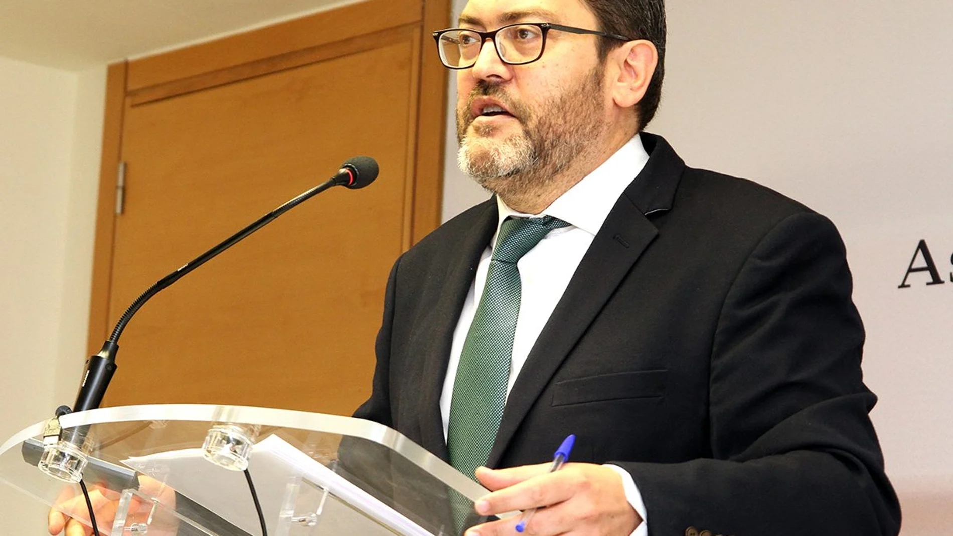 El portavoz regional de Ciudadanos, Miguel Sánchez, señaló que la Ley es la más avanzada de este tipo en España y «debe servir como vacuna contra la corrupción en la Región» . La Razón
