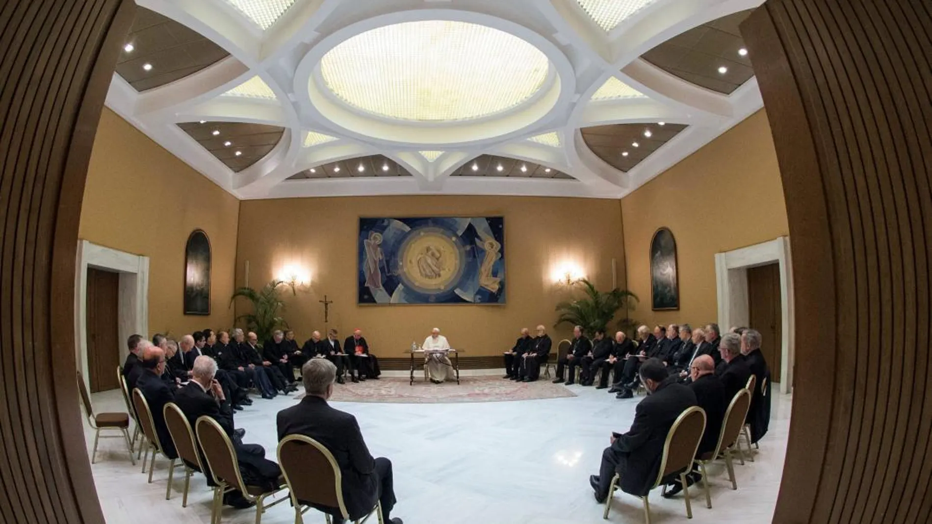 El Papa con los obispos chilenos en el Vaticano/Foto: Reuters
