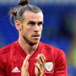 Gareth Bale, durante un partido con la selección de Gales / Reuters