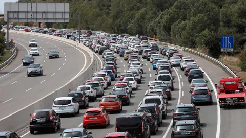 Operación especial de tráfico de las vacaciones de Semana Santa / Foto: Efe