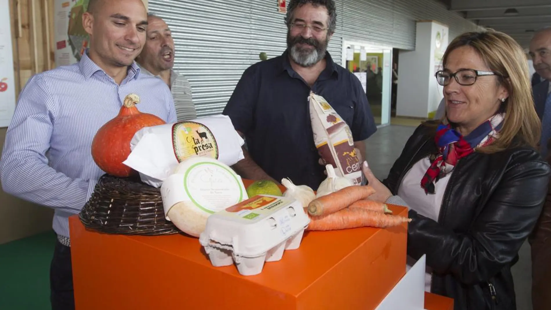 La presidenta de la Diputación de Zamora, Mayte Martín, inaugura la Feria Ecocultura 2017