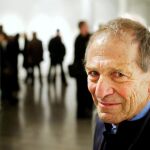 David Goldblatt posa durante un exposición en Suecia.