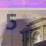 La institución europea informó en Fráncfort de que también dejó inalterada la facilidad marginal de crédito, por la que presta dinero a los bancos durante un día, en el 1,5 %, y la facilidad de depósito, por la que remunera el dinero, en el 0 %.