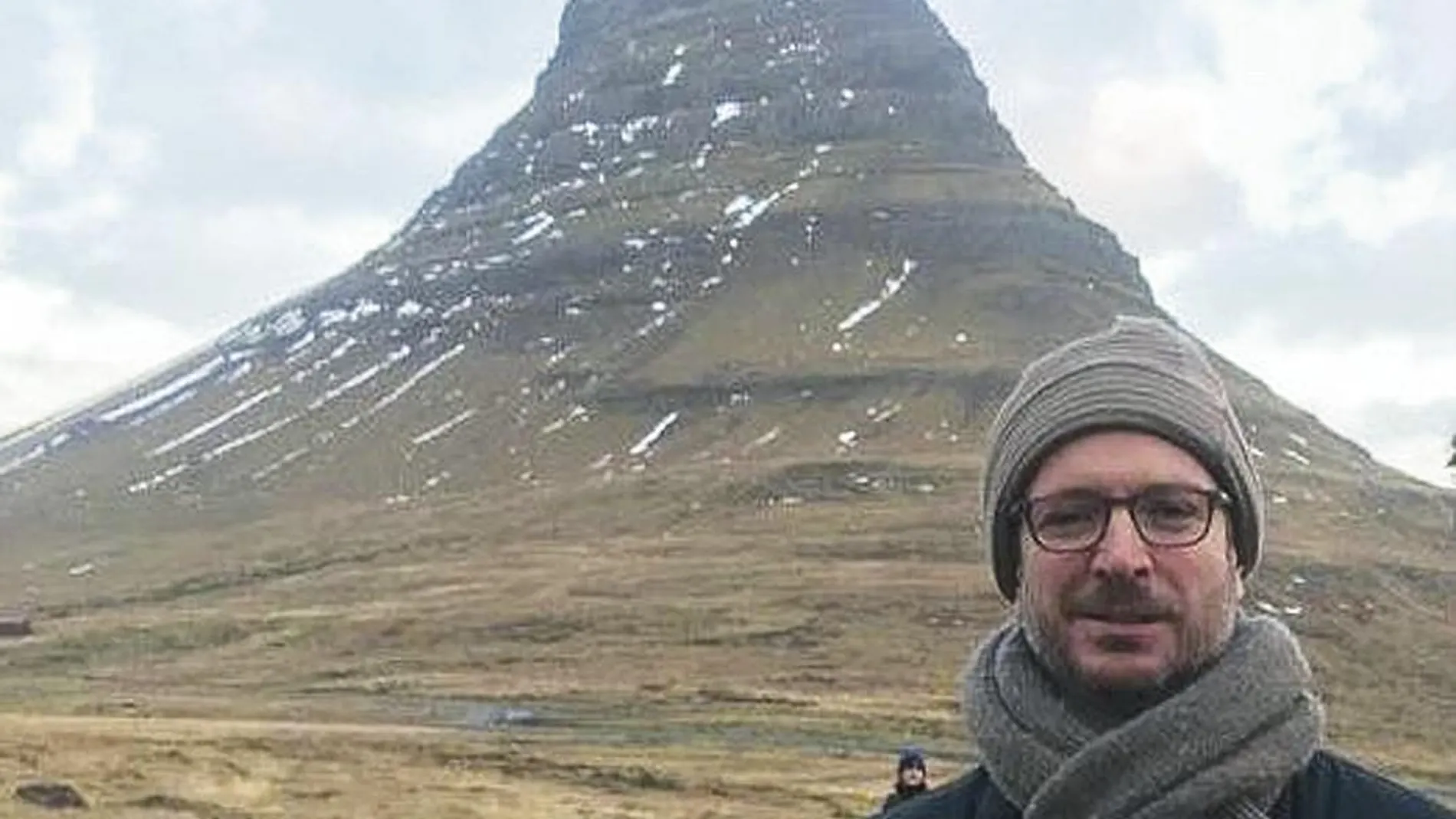 El pasado febrero, Javier Maroto fue a una convención en Islandia, pero se quedó por su cuenta a hacer turismo