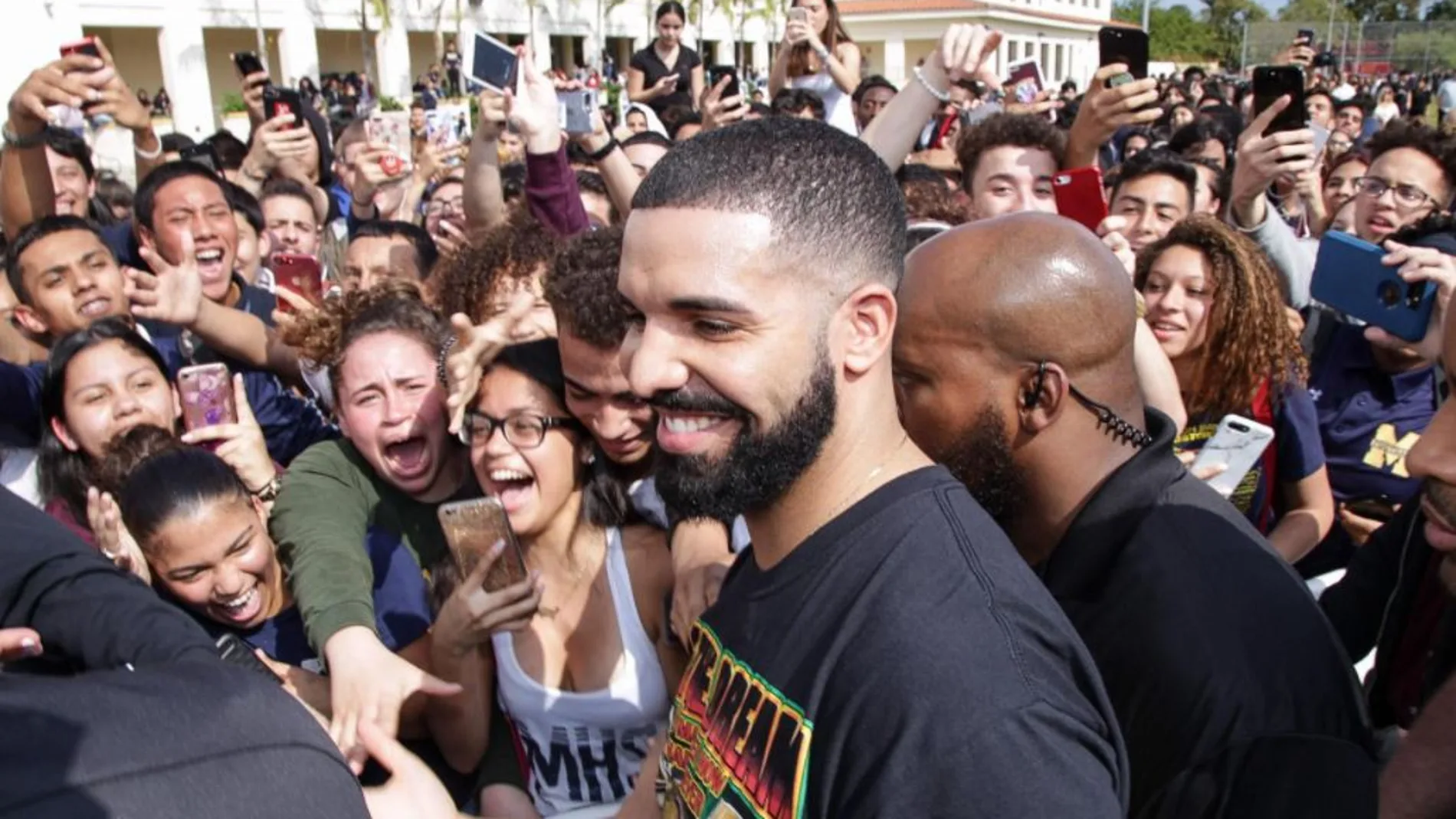 Drake en la Universidad de Miami