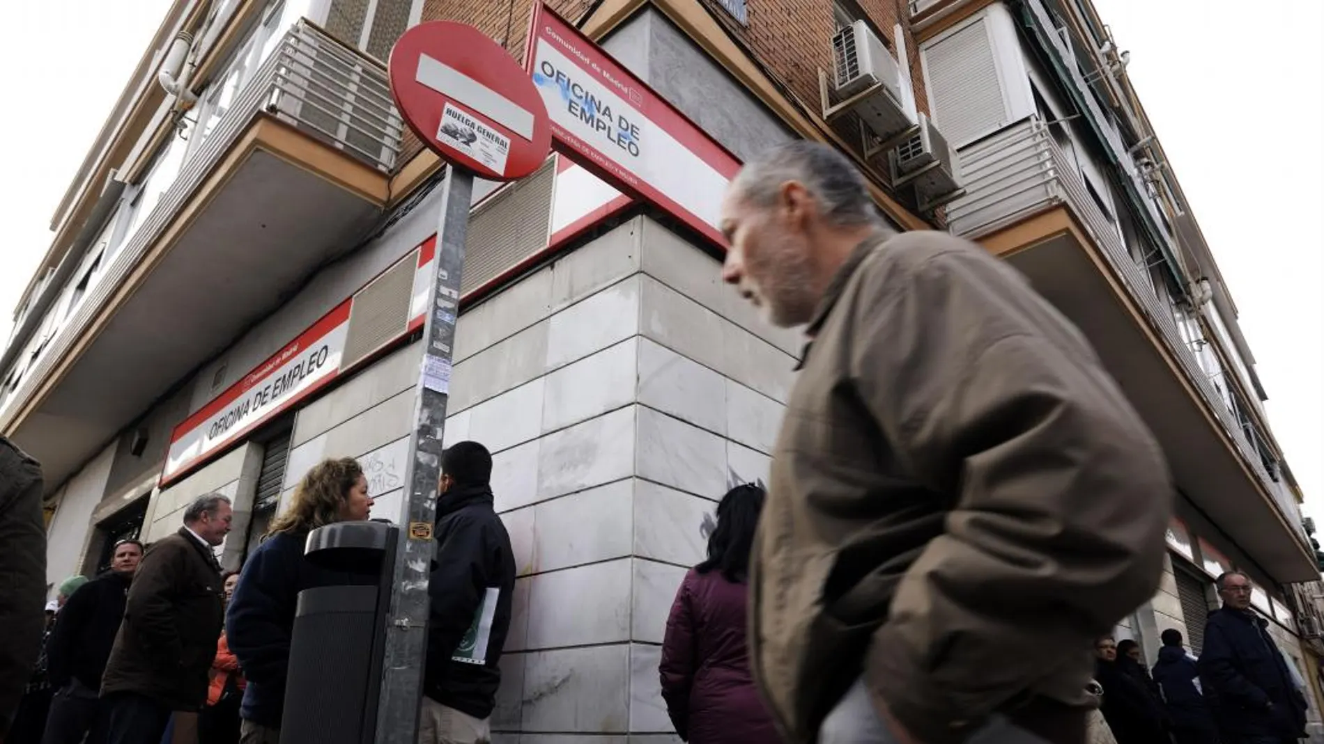 El desempleo crece diez veces más en Cataluña desde el 1-O